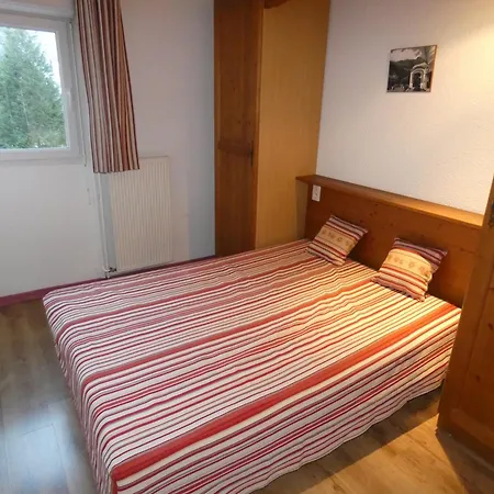 L'estive Des 100 Lacs, Piscine, Appartement *